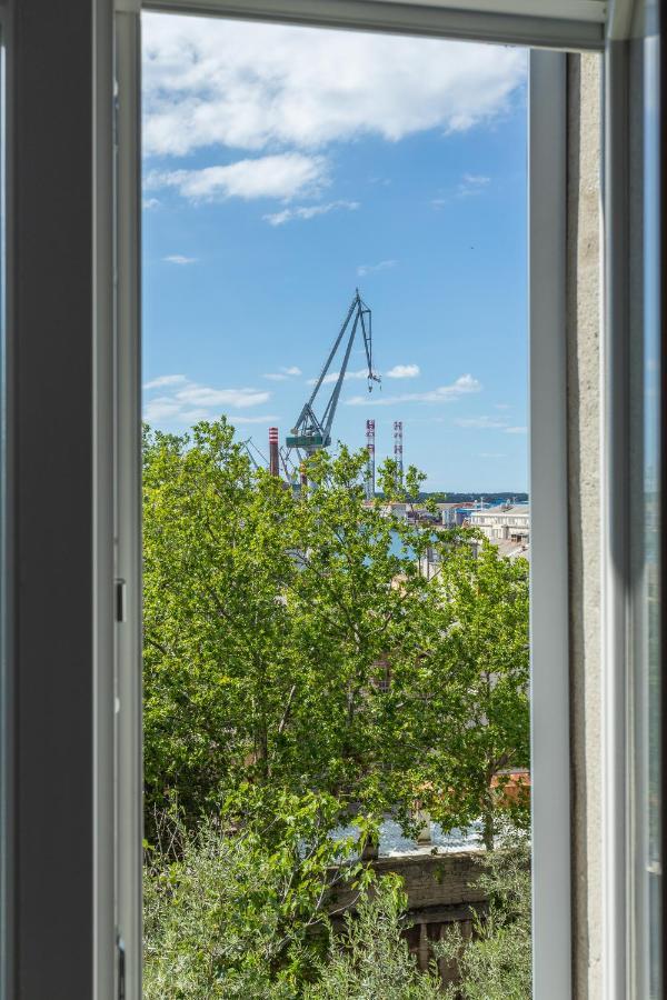 Bu2 Pula Studio Apartment Buitenkant foto