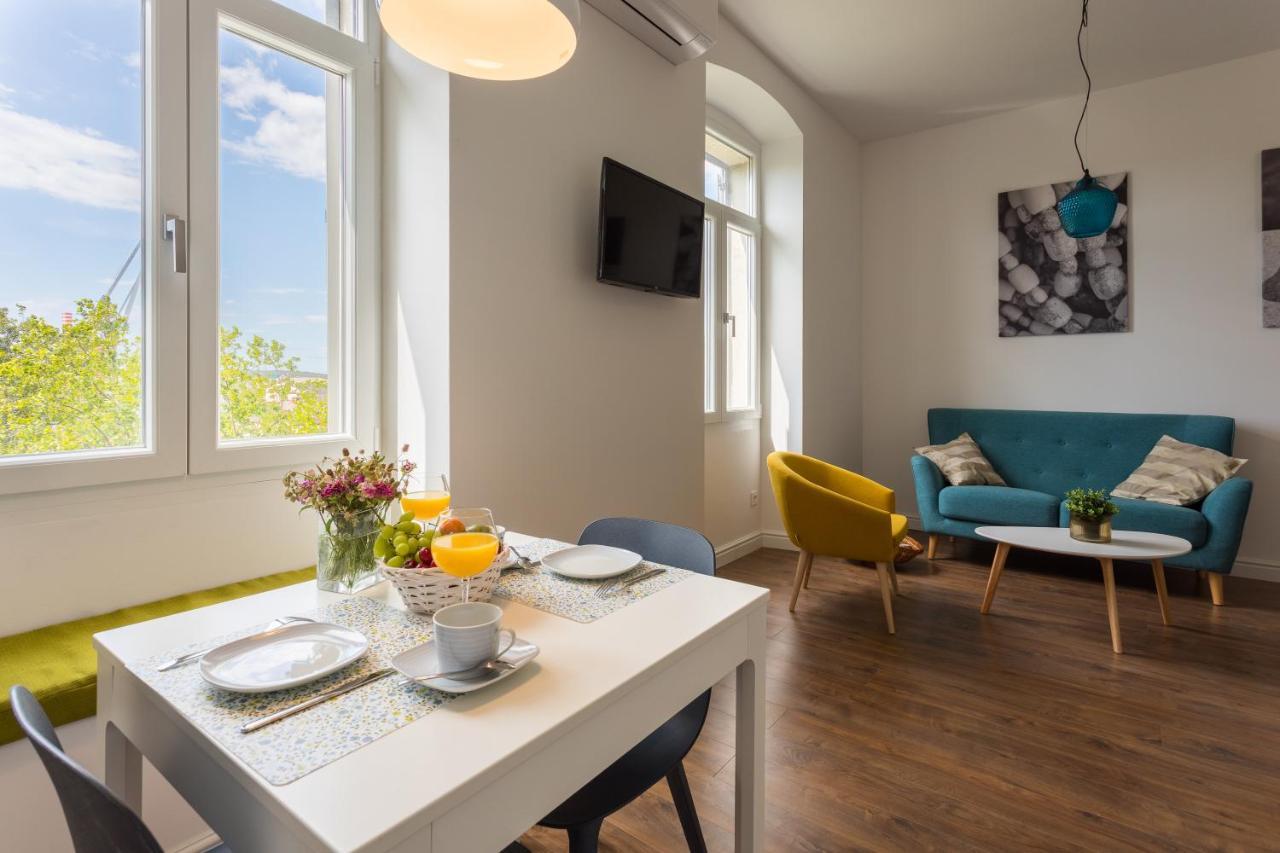 Bu2 Pula Studio Apartment Buitenkant foto