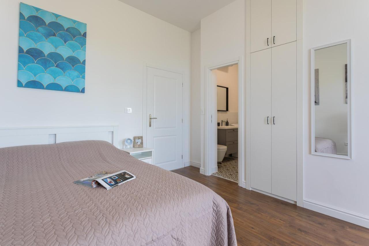 Bu2 Pula Studio Apartment Buitenkant foto